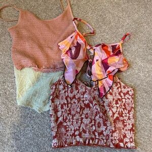 WOMENS SUMMER TOPS BUNDLE SIZE SMALL